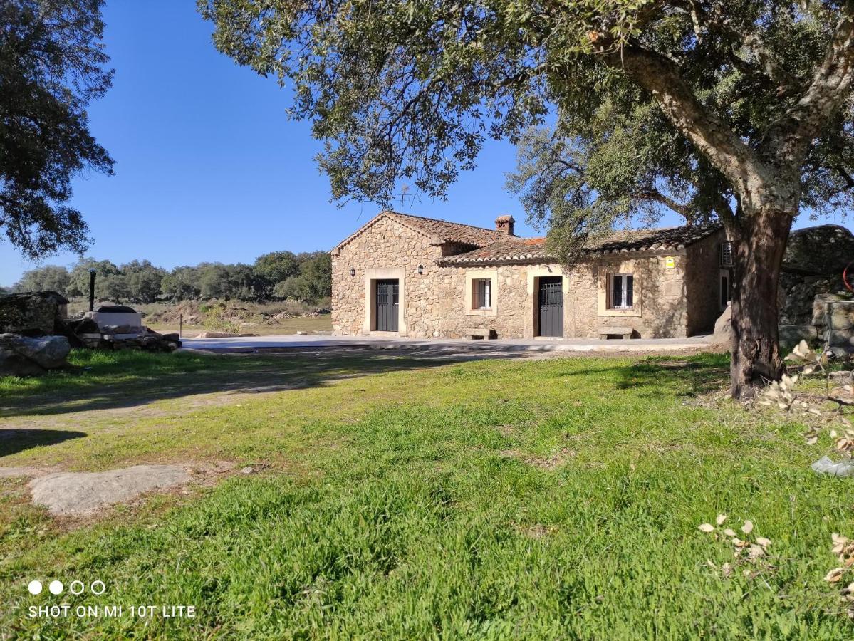 Rucanon 2 La Casa Del Campo 4 Estrellas, Piscina Y Golf Montánchez Dış mekan fotoğraf